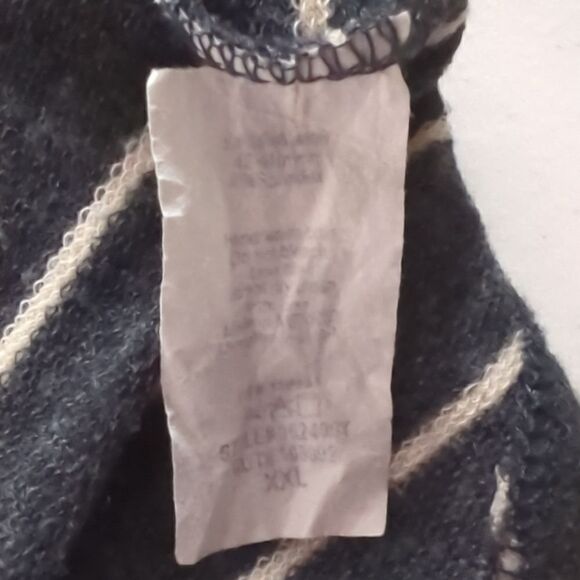 Pink Clover Gray and Tan Short Sleeve Blouse - Picture 6 of 6